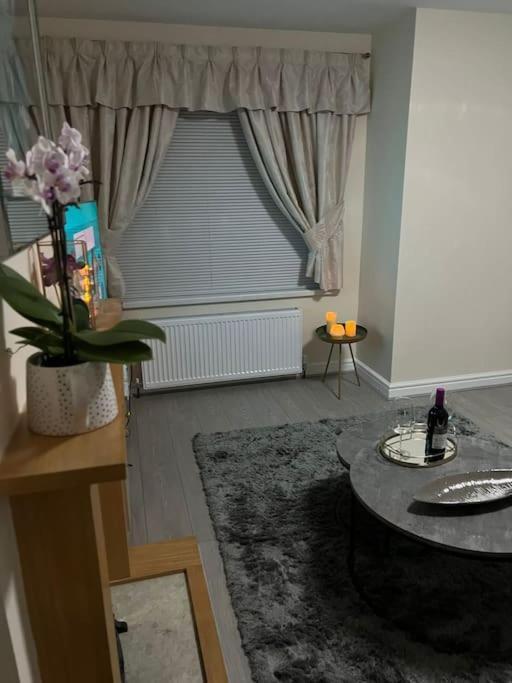 Gated Home Close To Birmingham City Centre Ngoại thất bức ảnh