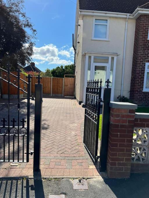 Gated Home Close To Birmingham City Centre Ngoại thất bức ảnh